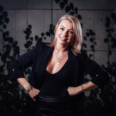Mariola Śnieg (Mario) - Fryzjer Łódź - Wojewoda Studio